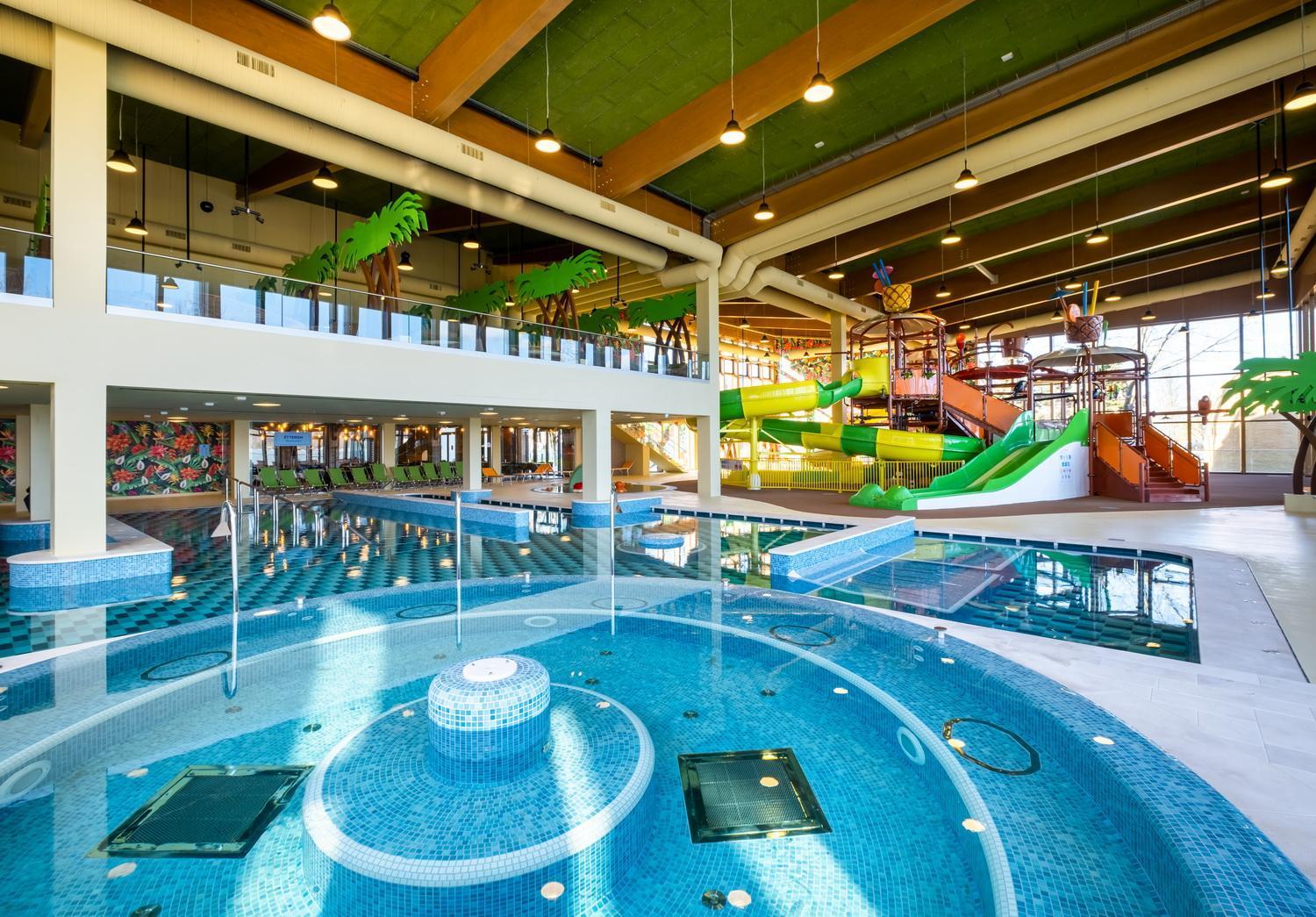 Moevenpick Balaland Resort Lake Balaton Szantod Exterior photo