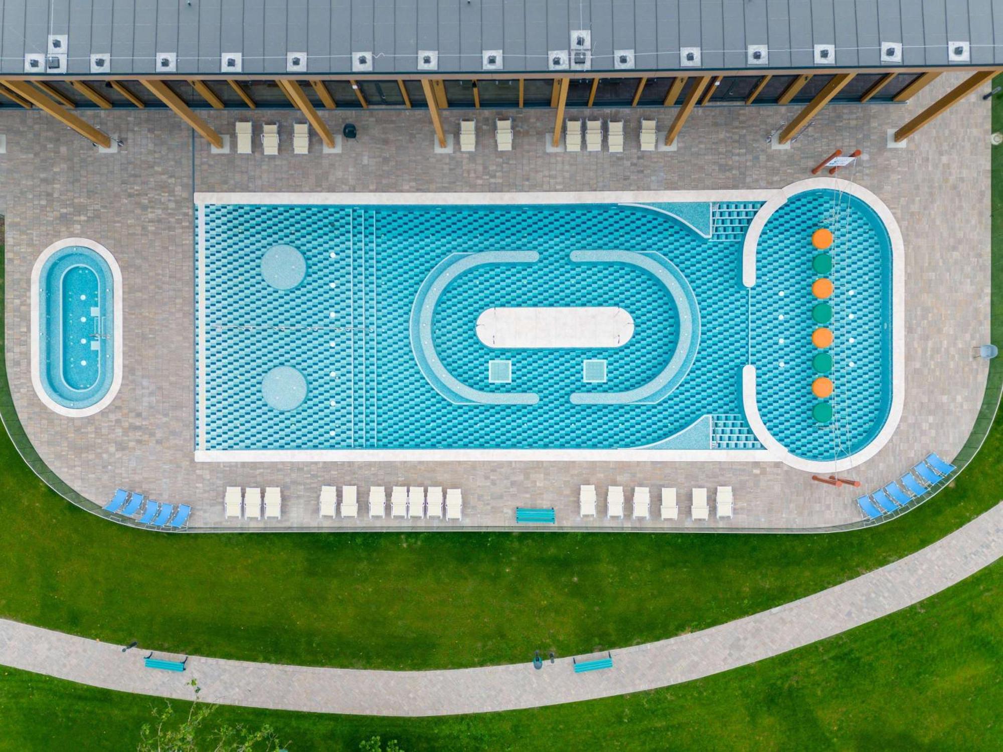 Moevenpick Balaland Resort Lake Balaton Szantod Exterior photo