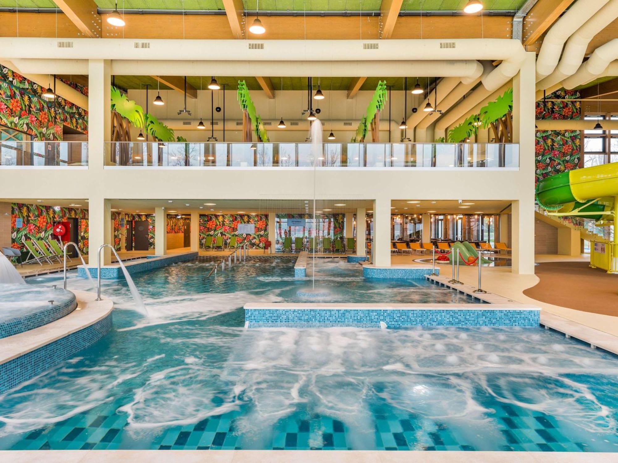Moevenpick Balaland Resort Lake Balaton Szantod Exterior photo